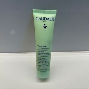 Caudalie Vinopure Moisturizing Fluid - Light Green